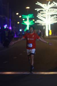 BIB: 43410
                            <button type="button" onclick="openModal(20927438)" class="btn btn-primary btn-sm float-right btn-popup" data-toggle="modal" data-target=".modal-high-quality">
                        <i class="fas fa-shopping-cart"></i> Add to Cart
                    </button>
                                            <button type="button" onclick="isThisMe(20927438, true)" class="btn btn-success btn-sm float-right btn-popup btn-isme hidden" data-toggle="tooltip" data-placement="bottom" title="นี่คือรูปของคุณใช่ไหม คลิกที่นี่เพื่อเอาเข้าอัลบั้ม">
                        <i class="fas fa-plus"></i> Add to album
                    </button>
                    <button type="button" onclick="isThisMe(20927438, false)" class="btn btn-warning btn-sm float-right btn-popup btn-isnotme hidden">
                        <i class="fas fa-ban"></i> Remove from album
                    </button>